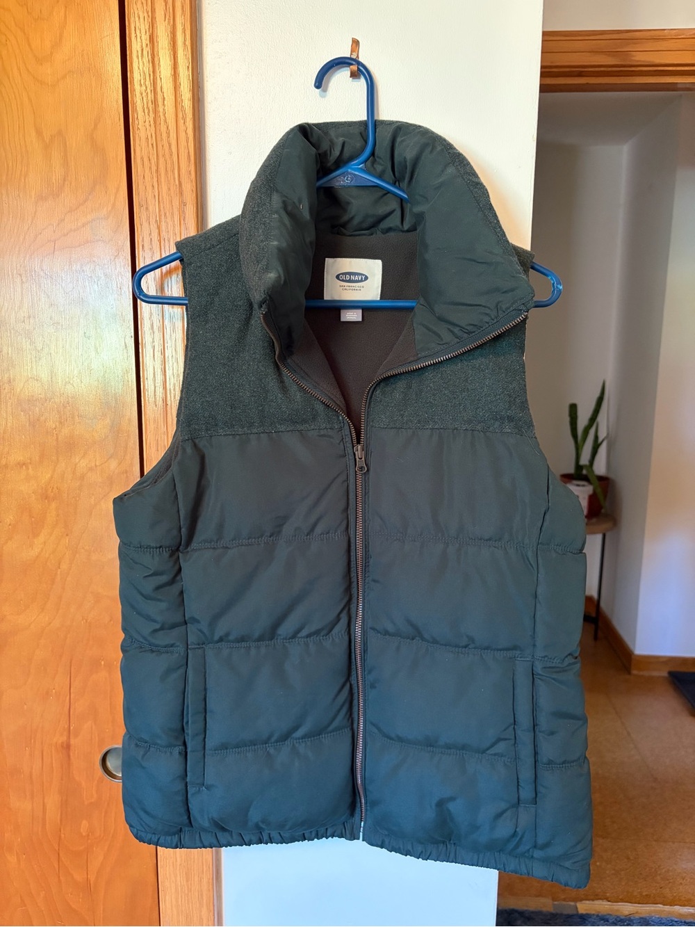 Old Navy Dark Green Quilted Puffer Vest